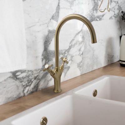 Alpina Classic Water Saving Sink Mixer - Bronze